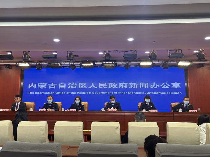 微信图片_20220401163335_副本.jpg
