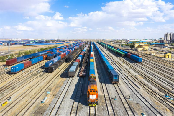 二连浩特铁路口岸出入境中欧班列突破1500列-内蒙古经济网