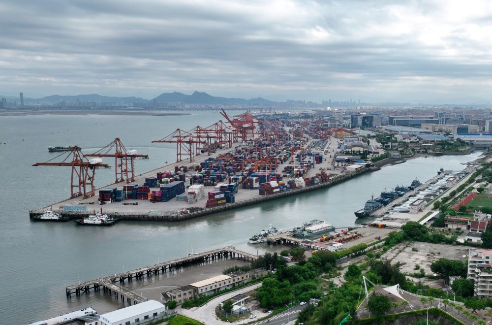 这是中国(福建)自由贸易试验区厦门片区内的厦门海天码头(2024年9月4日摄)。
