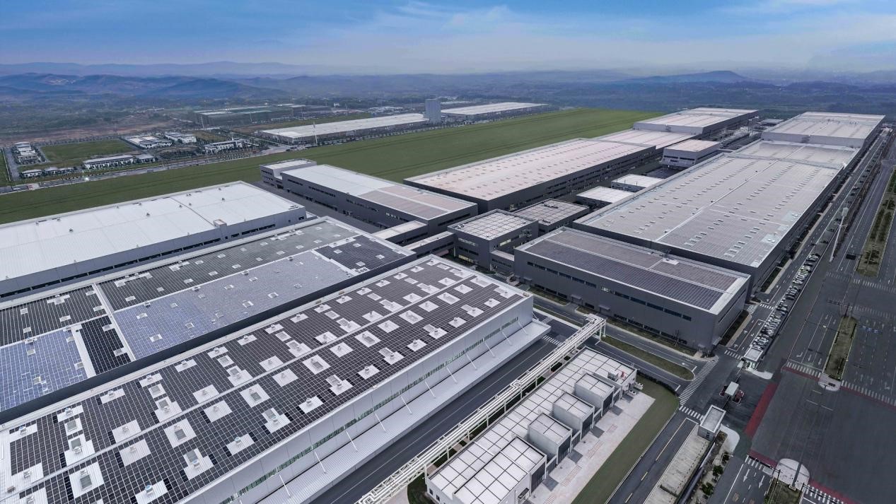 极氪威睿三电智能制造工厂。(受访者供图)