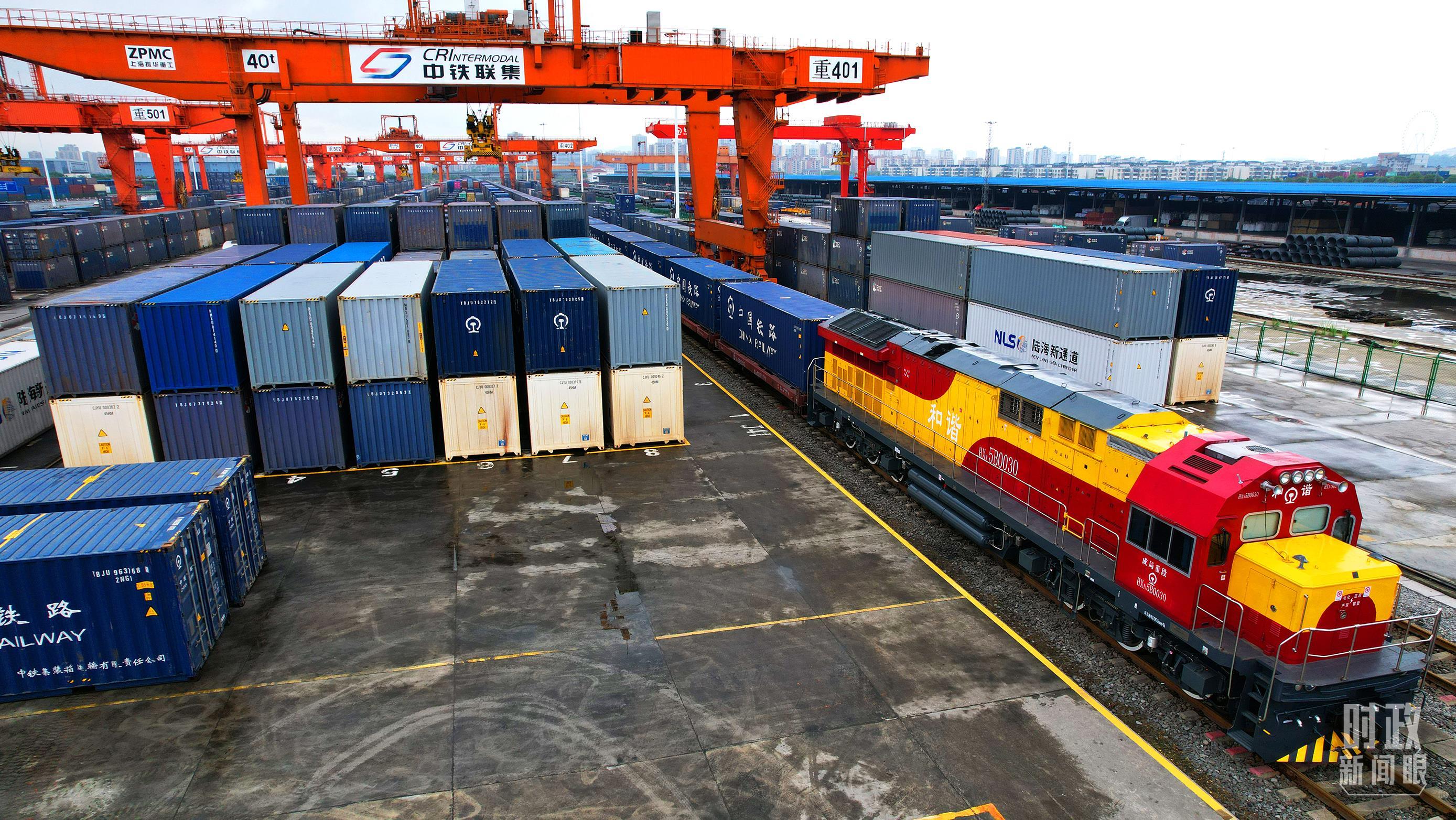 △重庆国际物流枢纽园区。(总台记者刘雨拍摄)