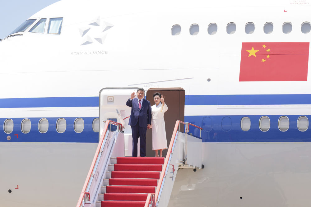 图讯丨习近平抵达平壤开始对朝鲜进行国事访问 图讯丨习近平抵达平壤开始对朝鲜进行国事访问