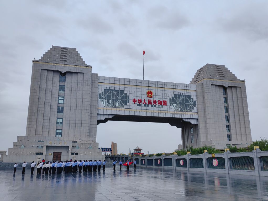 满洲里市“三维聚力”促党员教育提质增效 https://www.nmgsb.com.cn/uploads/other/20260701/202607016a6fe725d9b24eedbd1c72e422fe7be3_3517731d74ec4d0baeef19d678e12f08.jpg
