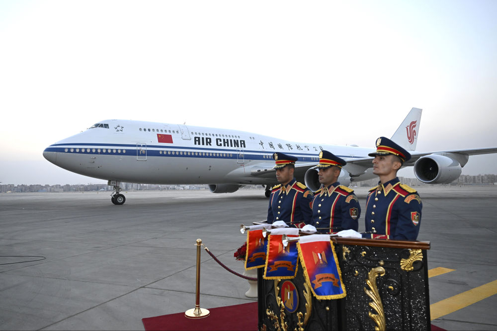 图讯|习近平抵达埃及首都开罗 图讯|习近平抵达埃及首都开罗
